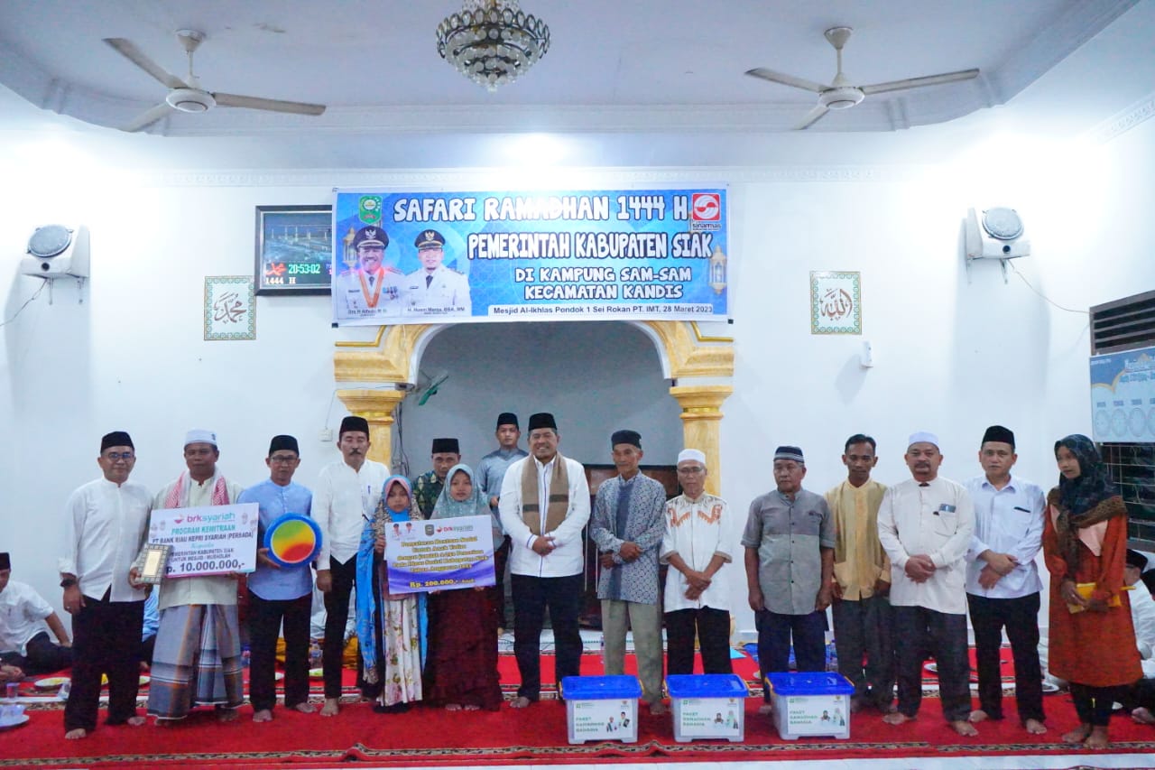 Bupati Siak,Alfedri saat safari ramadhan di Kecamatan Kandis