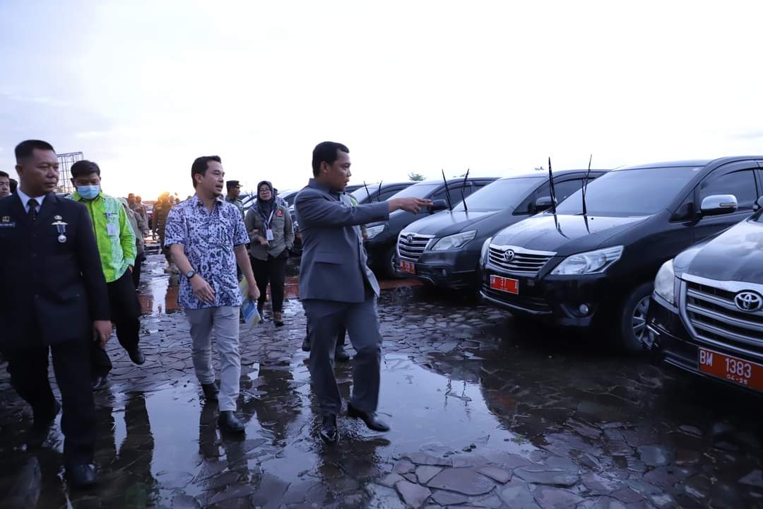 Mobil Dinas Pejabat Pemko Pekanbaru (Net)